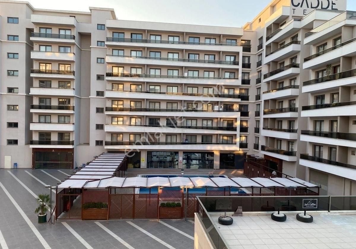 Bornova Kazımdirik Kiralık Daire Yaşar Üniversitesi Yurdu Yanı Avcılar Cadde Terasta Ful Eşyalı Lüx