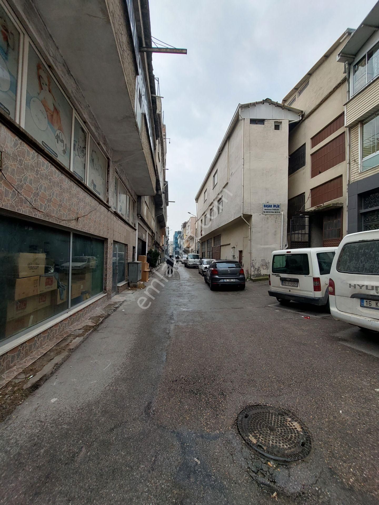 Yıldırım Vişne Tic,merkezinde Satılık Otuz Metre Cepheli 440m2 İşyeri - Görsel 12