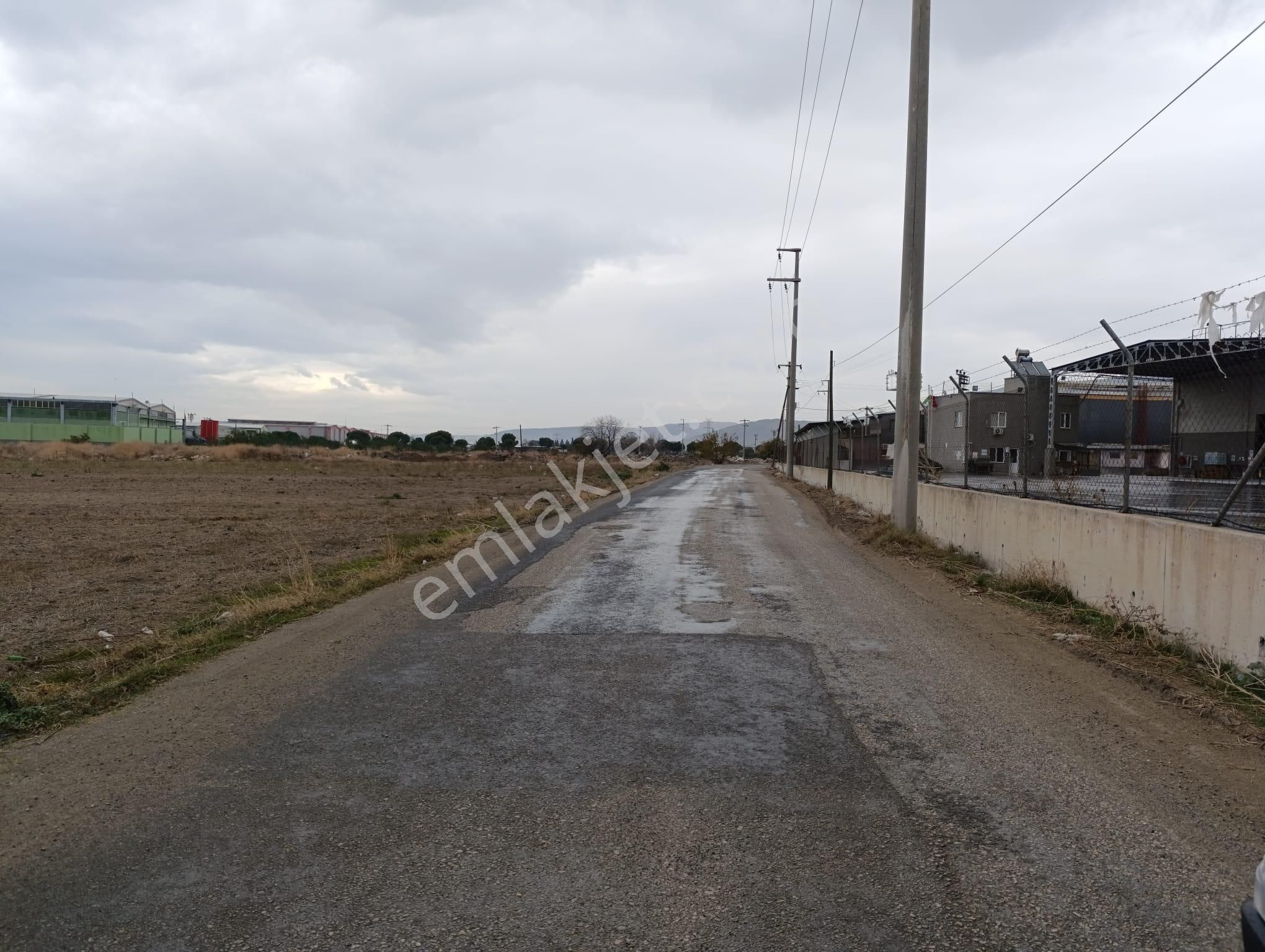 Aliağa Helvacı Fatih Mah. Satılık Tarımsal Depo İmarlı Arazi - Görsel 16