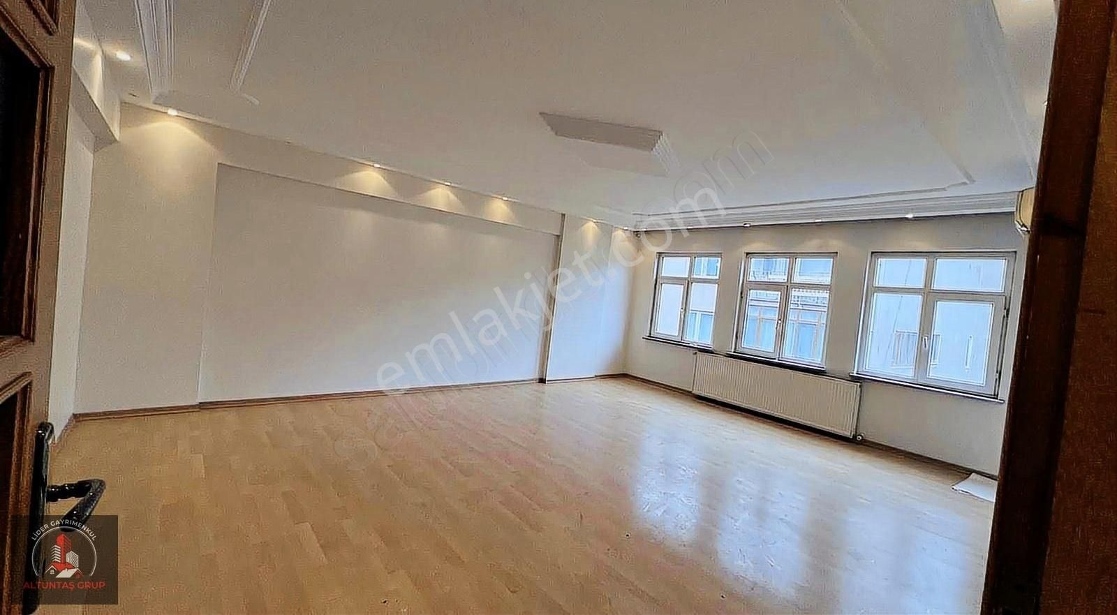 Yıldırım Kurtoğlu Kiralık Daire Setbaşı Caddesin'de-aile Apartmanın'da 3+1 Kiralık Daire