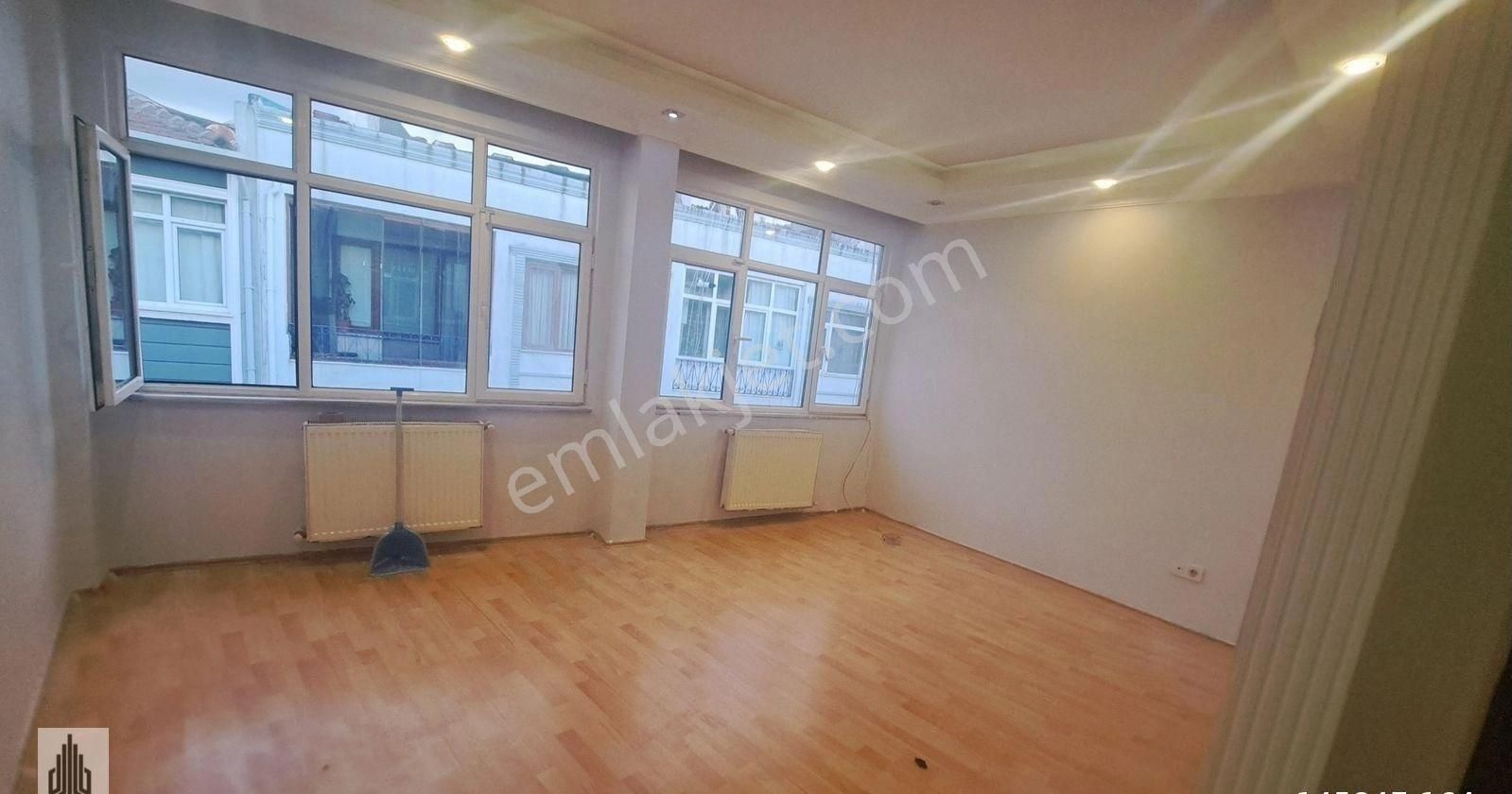 Fatih Sümbül Efendi Kiralık Daire Fatih Sümbül Efendi Mah Kiralık 1+1.70mk.3.kat.ful Yapılı Daire