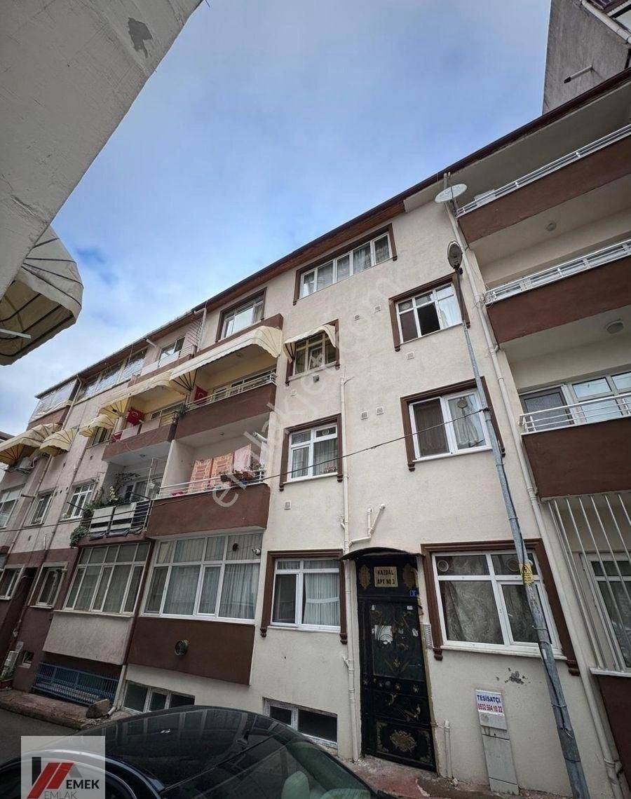 İzmit Kozluk Satılık Daire İzmit Kozluk Mah.de Satılık 2+1 Daire Emek Emlaktan S-2653