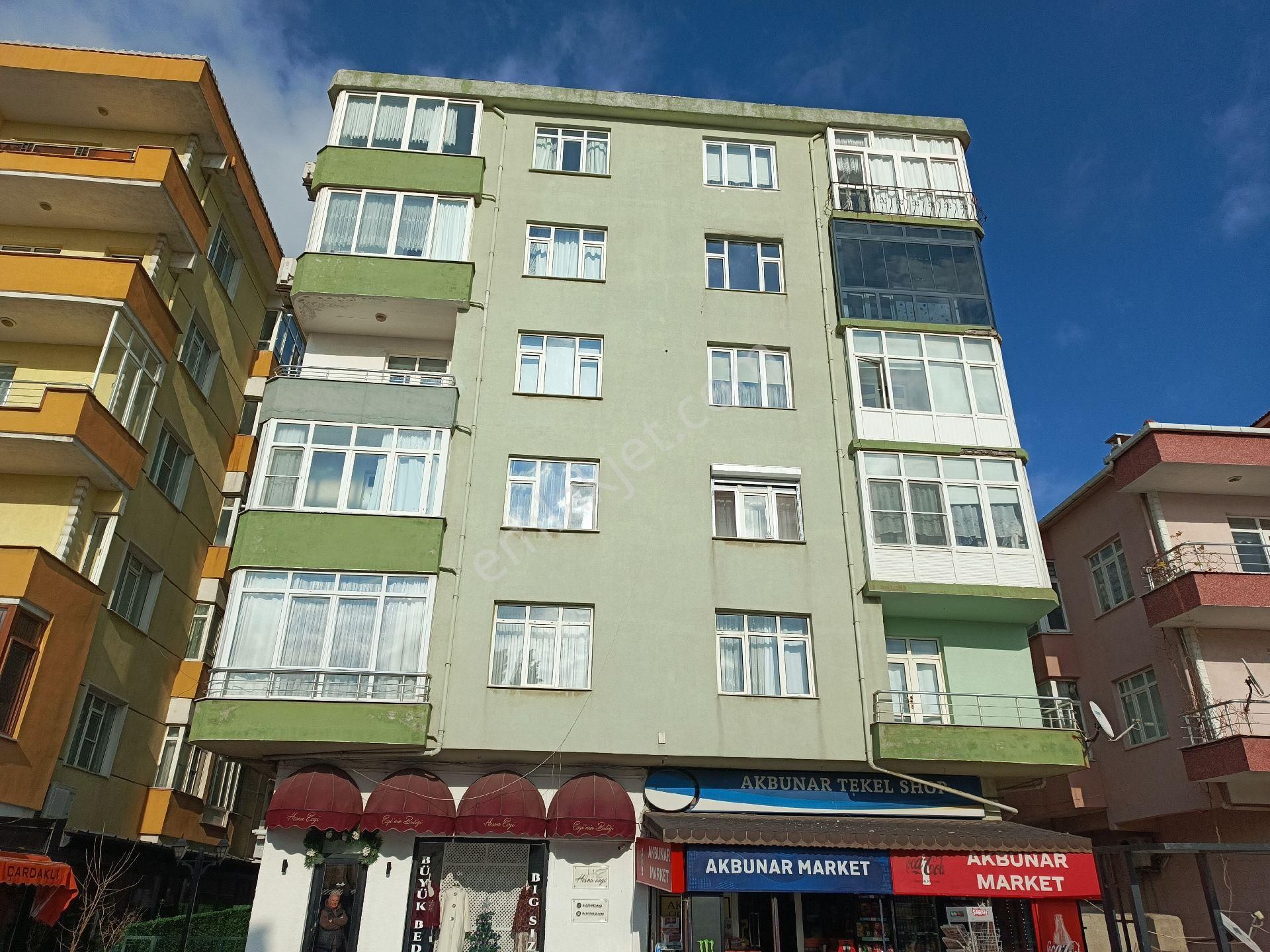 Keşan Yukarı Zaferiye Satılık Daire Taner Emlaktan Çarşı Merkezde Satılık 3+1 Daire