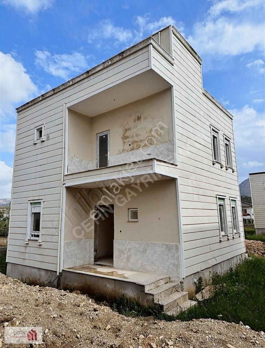 Döşemealtı Bademağacı Satılık Villa Yeni Gelen Villamız.