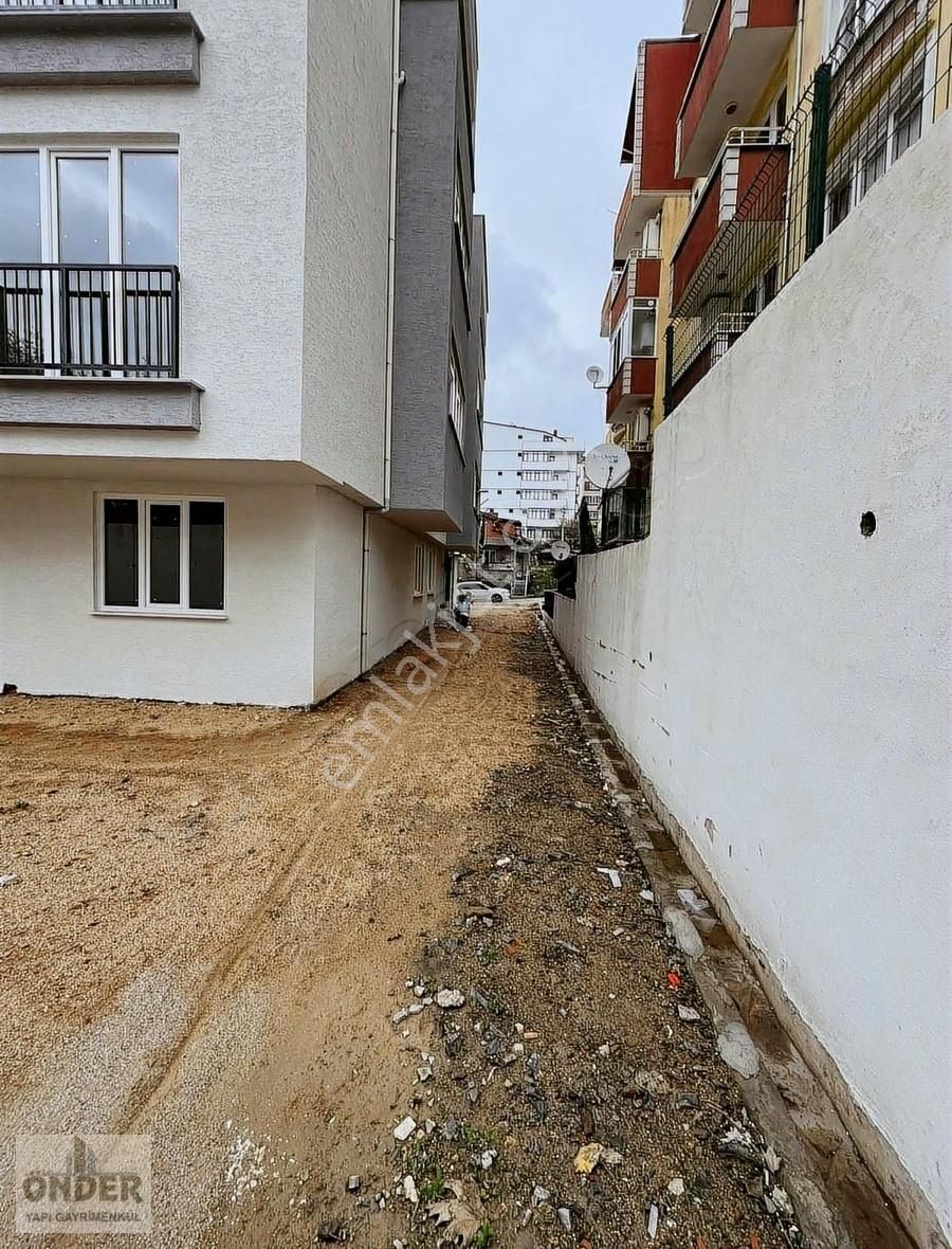 Çayırova Özgürlük Satılık Daire Özgürlük Mah Semt Polikliniği Yanı 100 M 2+1 Yüksek Giriş