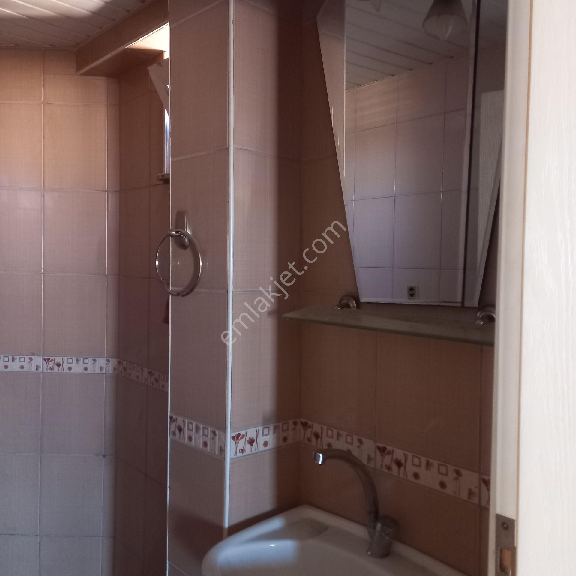 Kızıltoprak Mah Site İçinde Kiralık Daire - Görsel 16