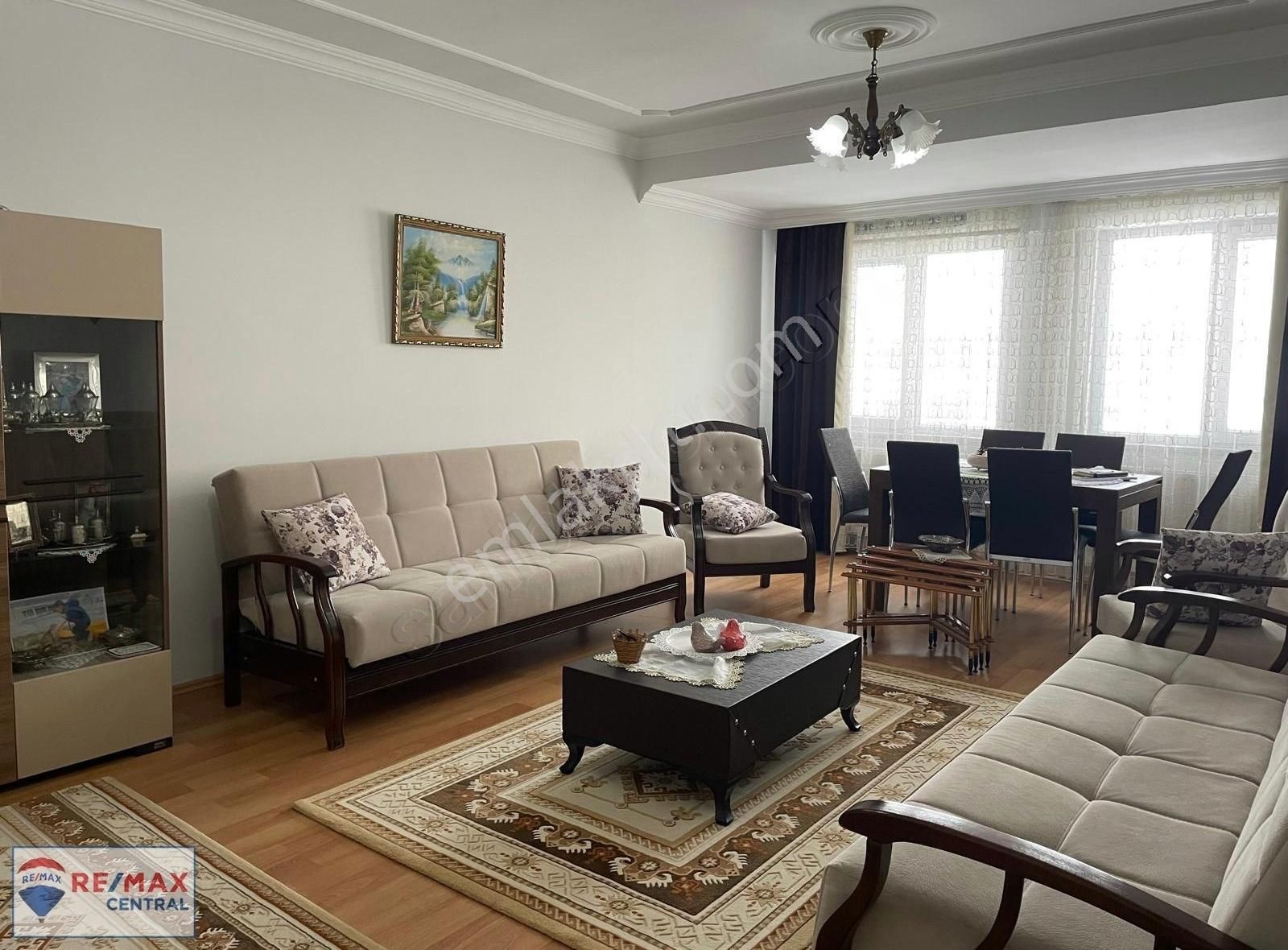 Sivas Merkez Yeni Satılık Daire Re/max Central'dan Yeni Mah'de Dubleks Daire