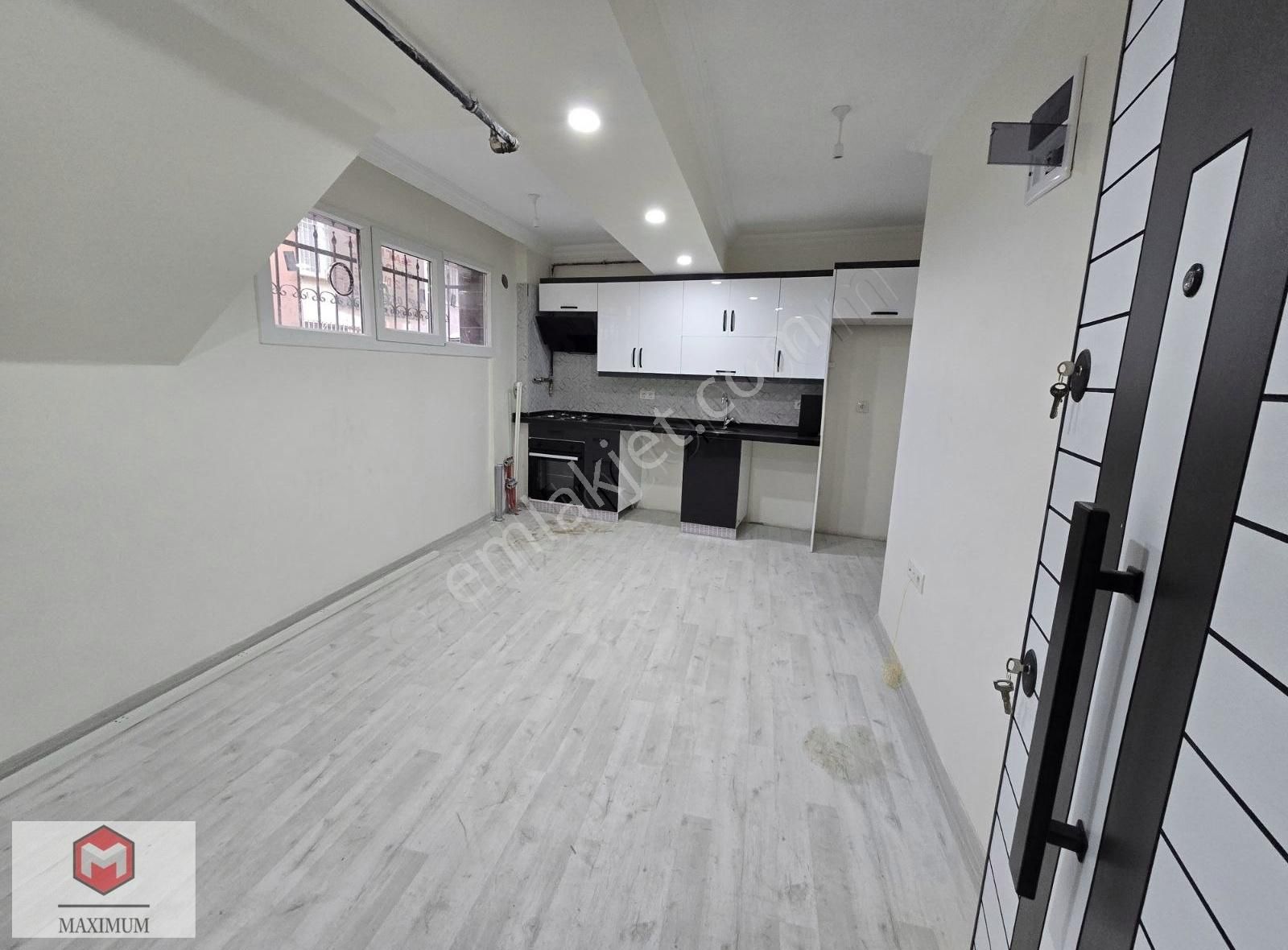 Bakırköy Kartaltepe Satılık Daire Kartaltepe Merkezde 1+1 Net 35 M2 Sıfır Bahçekatı Daire