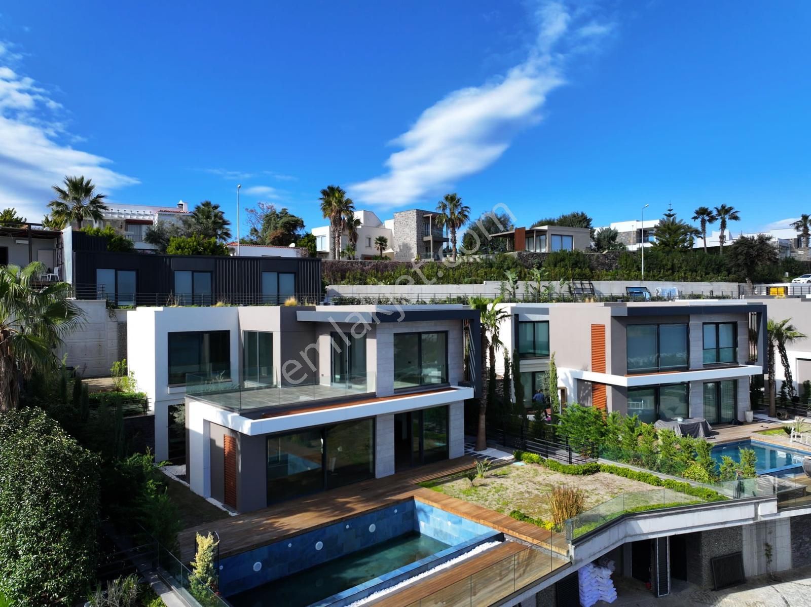Gündoğan Site İçinde Tam Müstakil Full Koy Manzaralı 4+1 Villa - Görsel 3