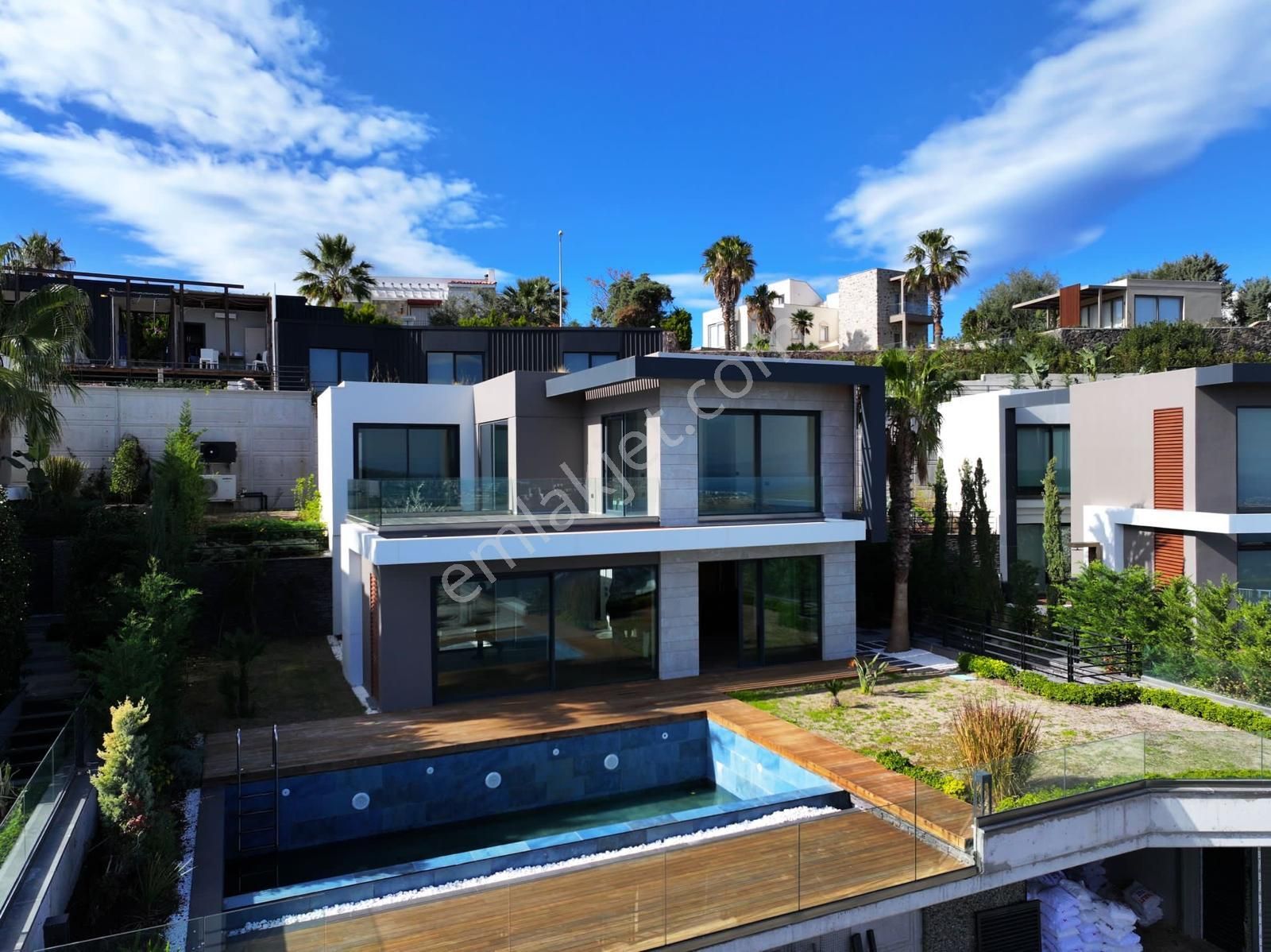 Gündoğan Site İçinde Tam Müstakil Full Koy Manzaralı 4+1 Villa - Görsel 5