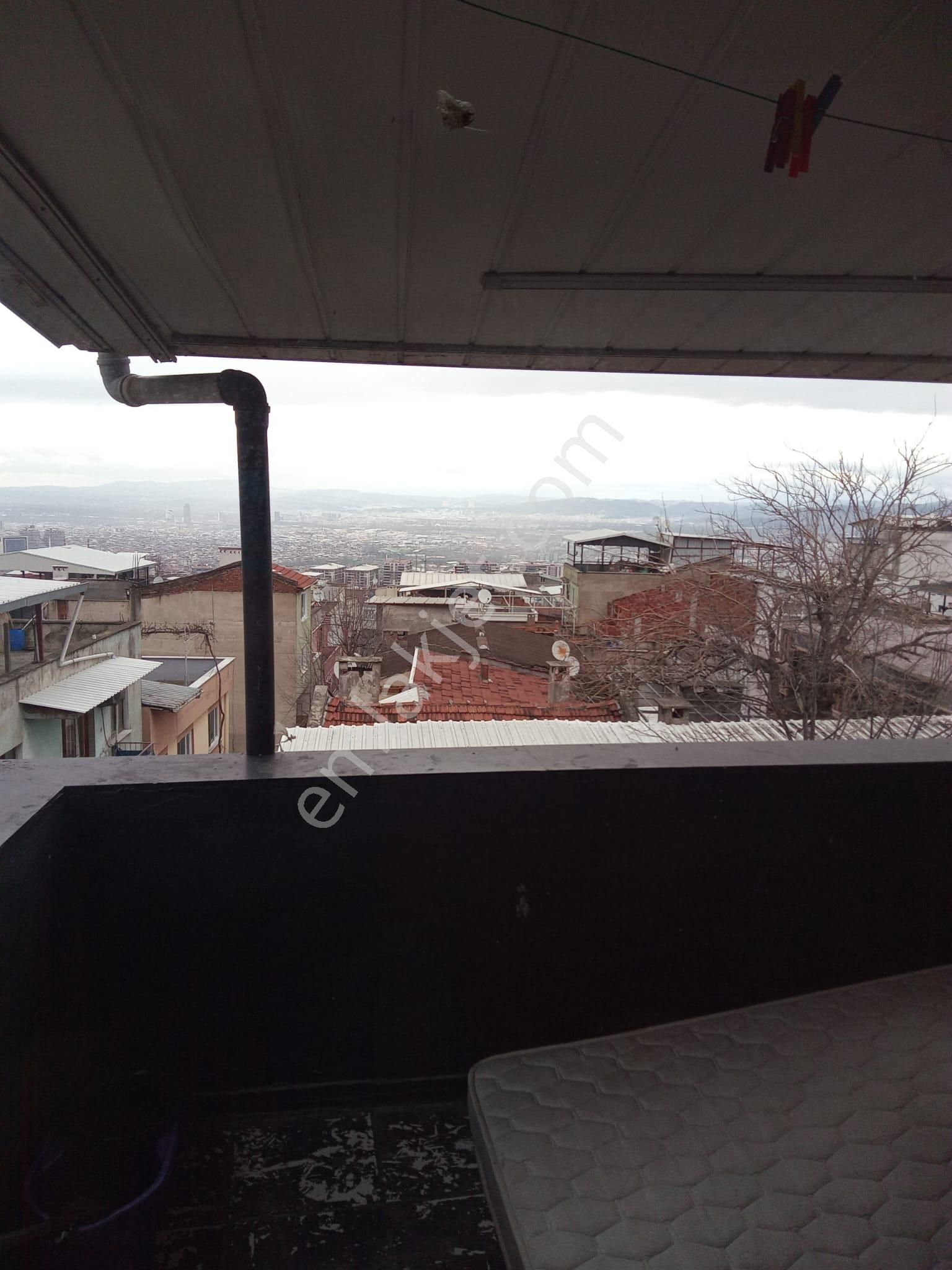 Bursa Yıldırım Zümrütevler Mahallesi Kurtbasan Caddesinde Satılık 3 Katlı Bina Müstakil Ev - Görsel 4