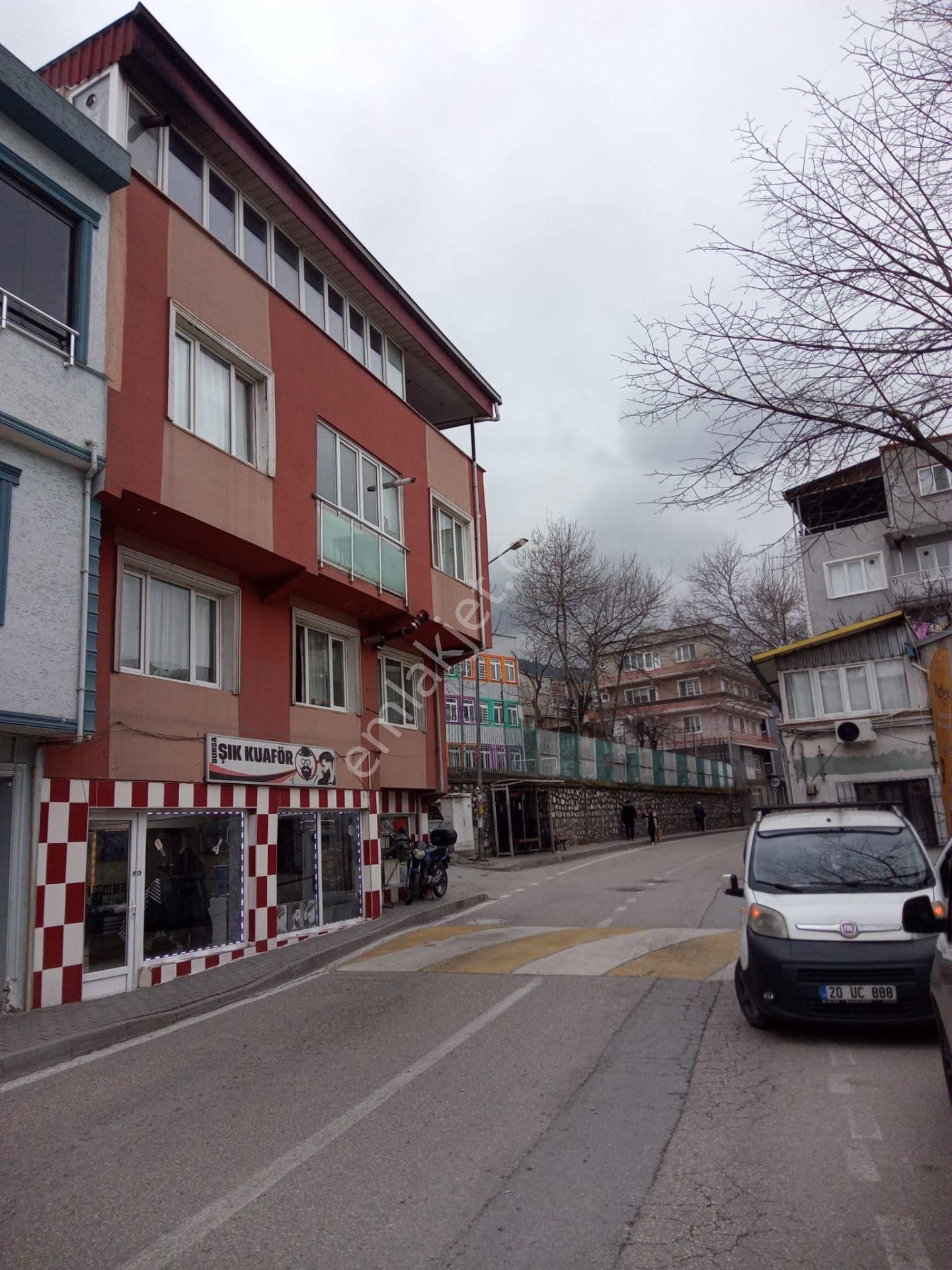 Bursa Yıldırım Zümrütevler Mahallesi Kurtbasan Caddesinde Satılık 3 Katlı Bina Müstakil Ev - Görsel 27