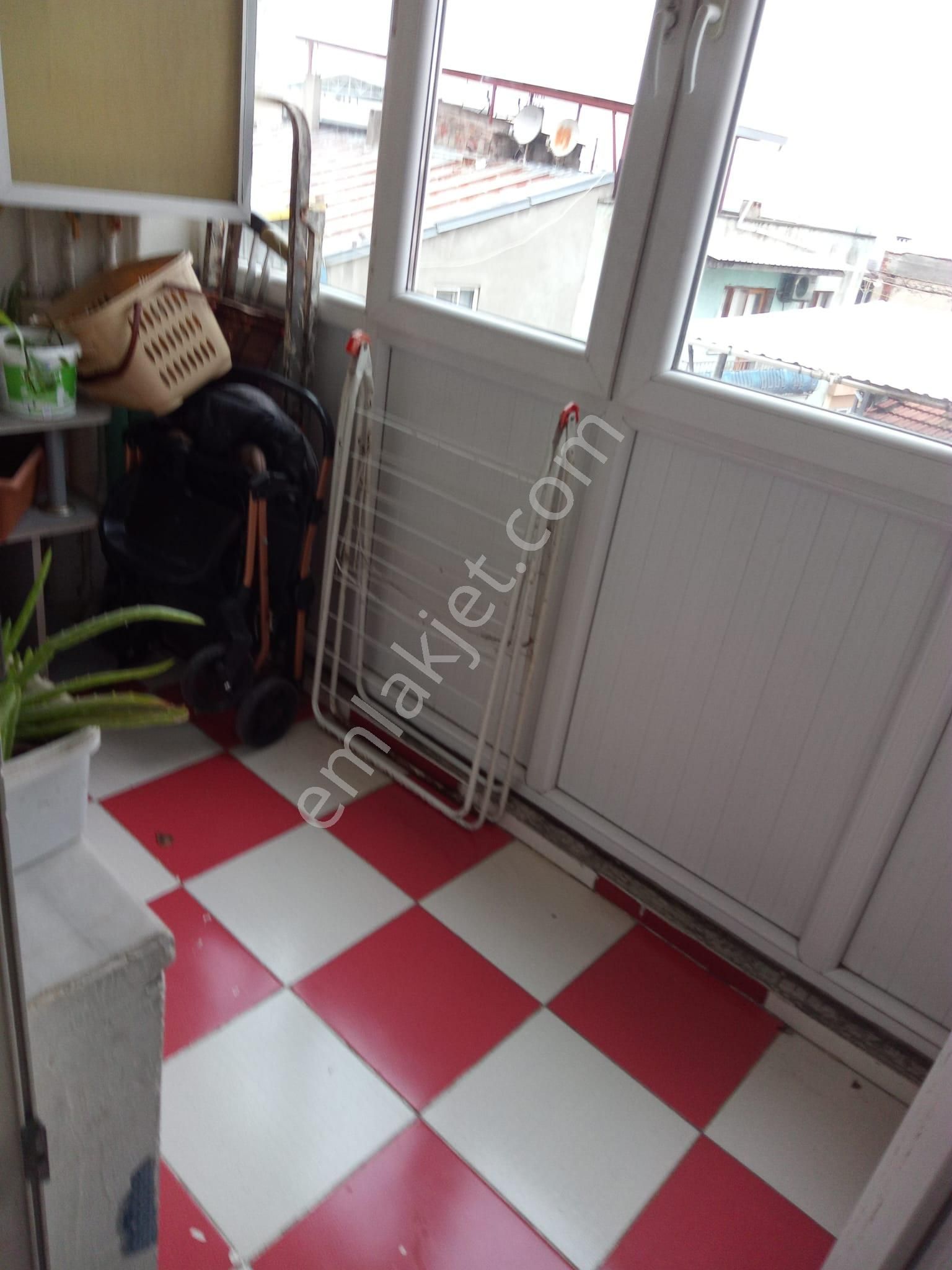 Bursa Yıldırım Zümrütevler Mahallesi Kurtbasan Caddesinde Satılık 3 Katlı Bina Müstakil Ev - Görsel 12