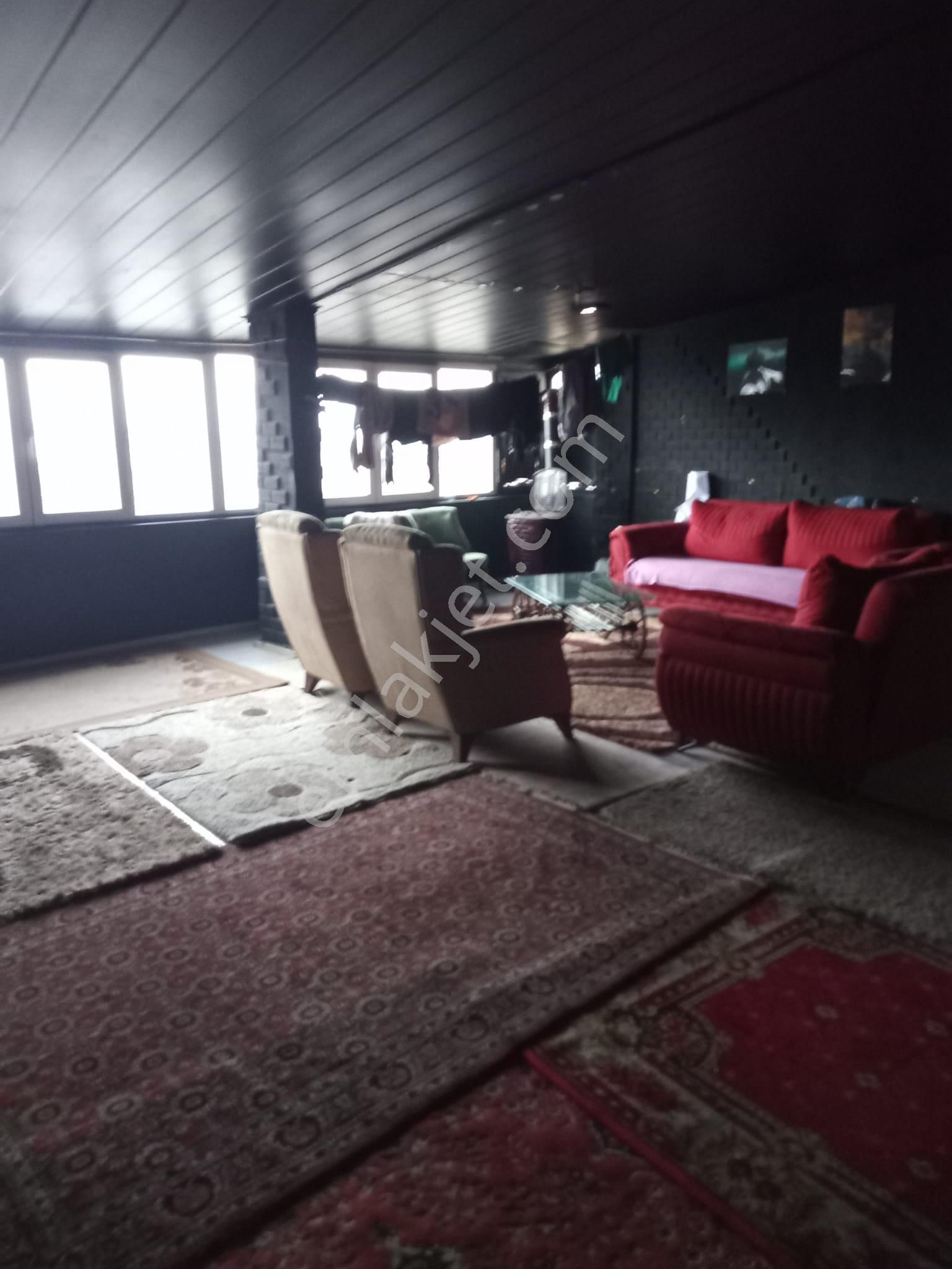 Bursa Yıldırım Zümrütevler Mahallesi Kurtbasan Caddesinde Satılık 3 Katlı Bina Müstakil Ev - Görsel 8