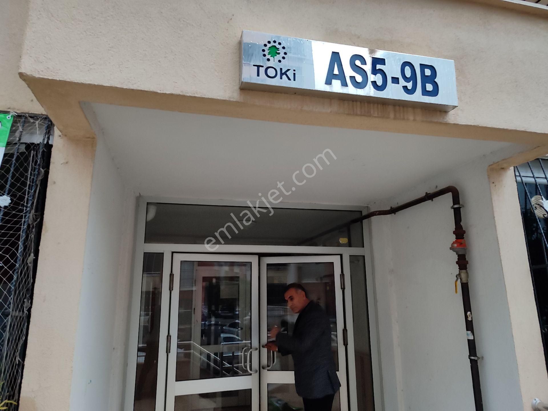 Seyhan İsmetpaşa Satılık Daire İsmetpaşa Tokide 2+1 Borçsuz