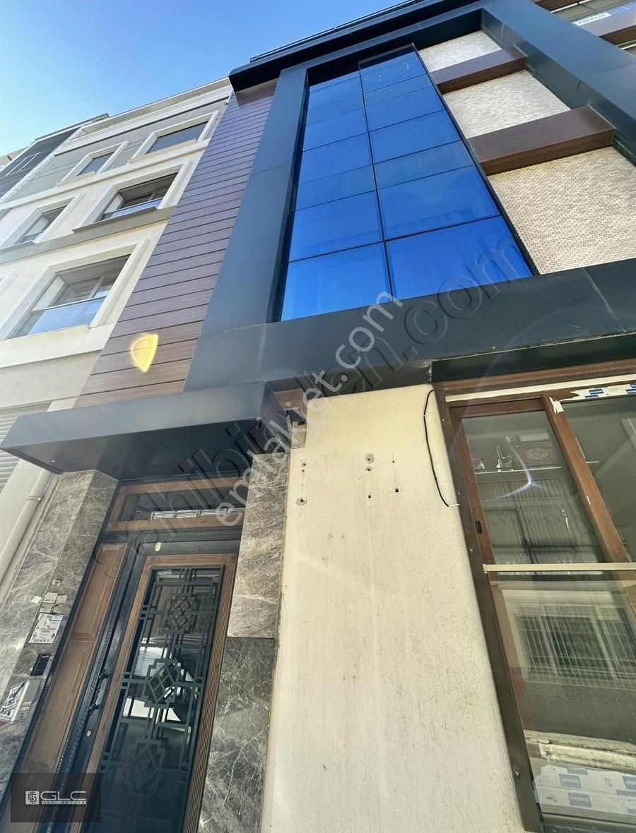 Balçova Onur Kiralık Daire Balçova Çilek Sok. 2+1 85 M2 Jeotermalli Kiralık