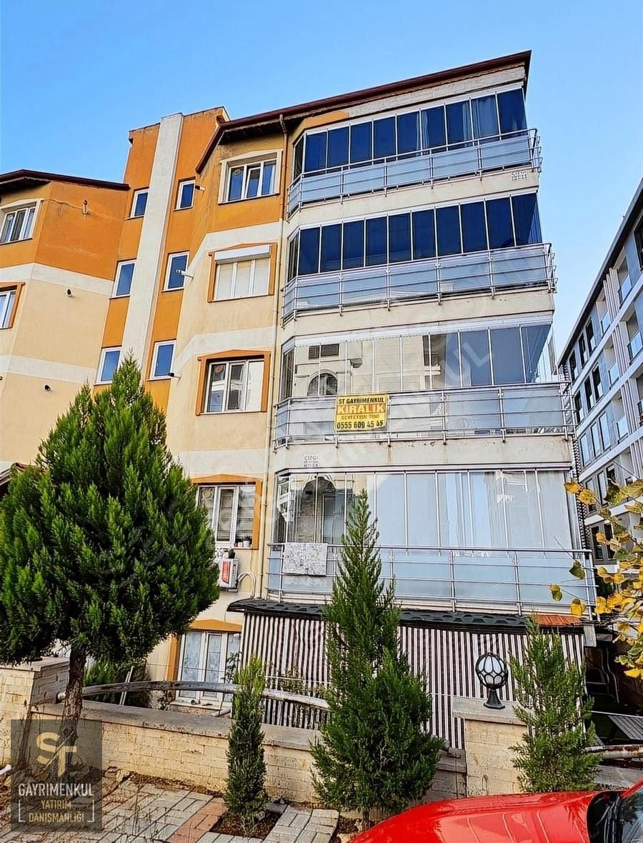 Merkezefendi Yenişafak Kiralık Daire Yenişafak Mah--ferhatlar Kolejine 100 Mt---180 M2- 3+1--ara Kat