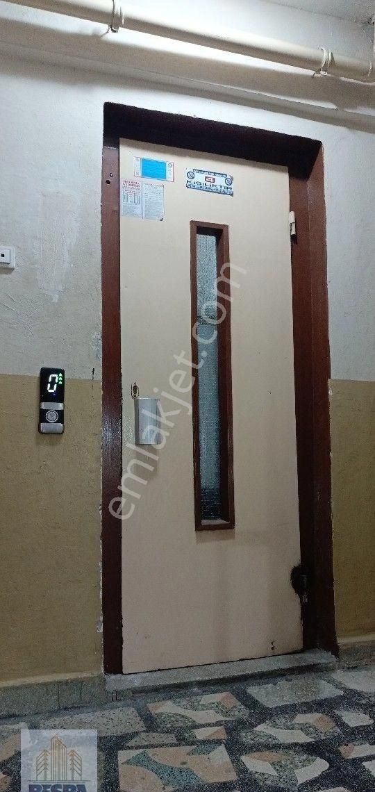 Nazilli Karaçay Kiralık Daire Besradan Nazilli Hürriyet Caddesi Üzerinde Doğal Gazlı Kiralık 3+1 Daire