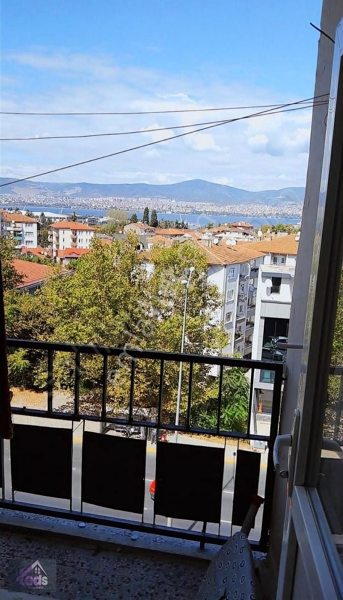 Gölcük Donanma Satılık Daire Çok Uygun Fiyat Avantajı İle Satılık 2+1 Daire