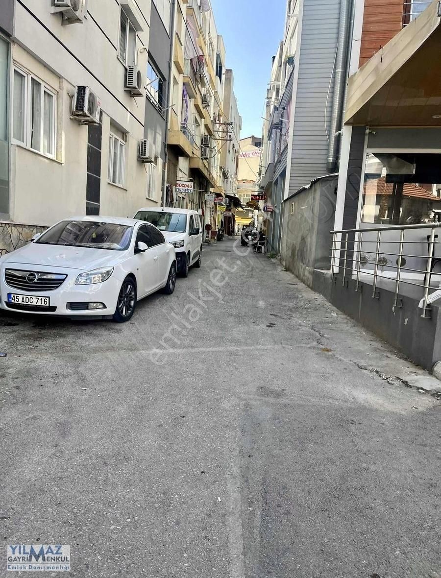 Aliağa Merkez'de İzmir Caddesi Yanı Satılık Dükkan - Görsel 16