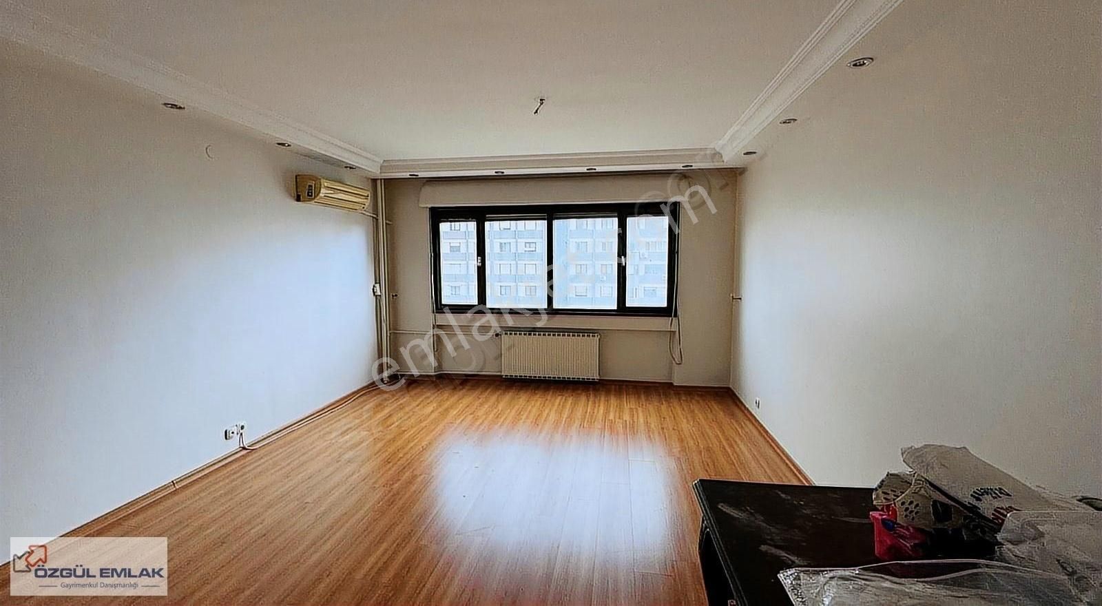 Bakırköy Ataköy 7-8-9-10. Kısım Marmaraya Yakın Kiralık Daire Ataköy 9. Kısım 2+1 Boş Temiz Otoparklı Güvenlikli Kiralık Daire