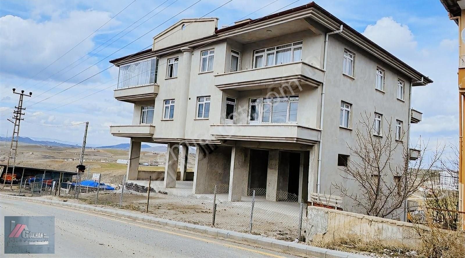 Satılık Kutludüğün'de Hesaplı Komple Bina - Görsel 4