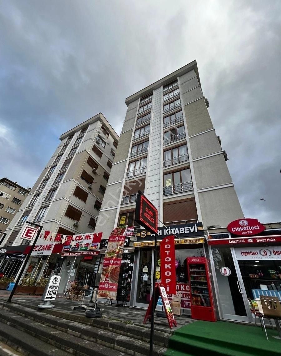 Kadıköy Dumlupınar Satılık Daire Göztepe Şehir Hastanesi V Marmara Üniversite Yanı 3+1 Boş 115 M2 Brüt Konum Çok Değerli Mutlaka Gör