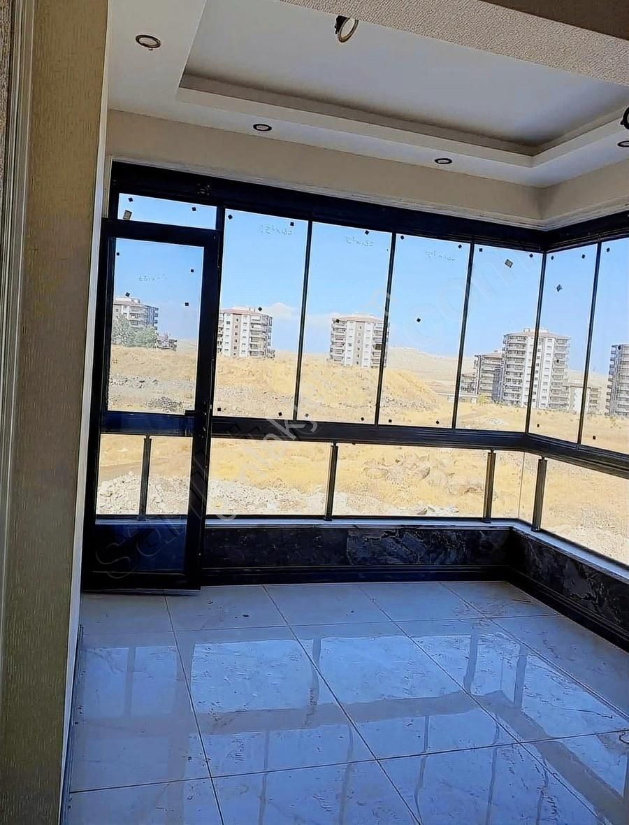 Karaköprü Doğukent Satılık Daire Doğukent Mahallesi İkiz Kule Sitesi Mevki Satılık 2+1 Lüks