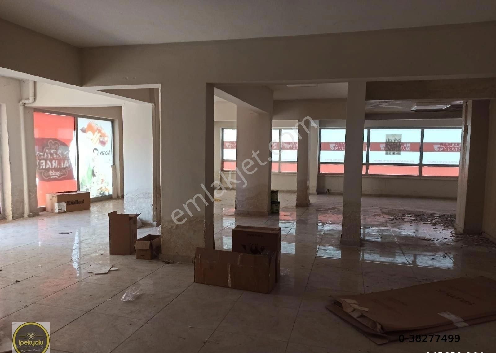 İpekyolu Gayrimenkul Den 125 M2 Satılık İşyeri - Görsel 13