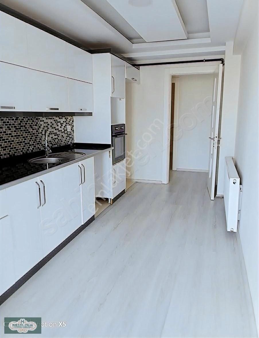 Torbalı Ertuğrul Satılık Daire İzmir Torbalı Ertuğrul Mahallesi'nde 3+1 170m2 Daire Satılık