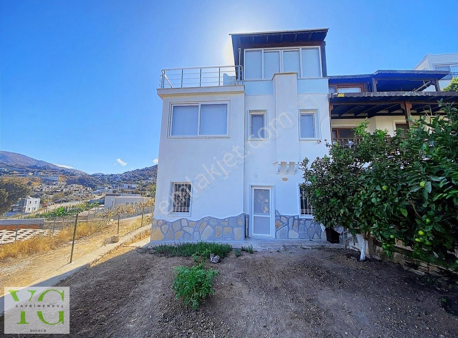 Bodrum Koyunbaba Satılık Villa ️gümüşlükde Deniz Manzaralı Müstakil Triplex Villa