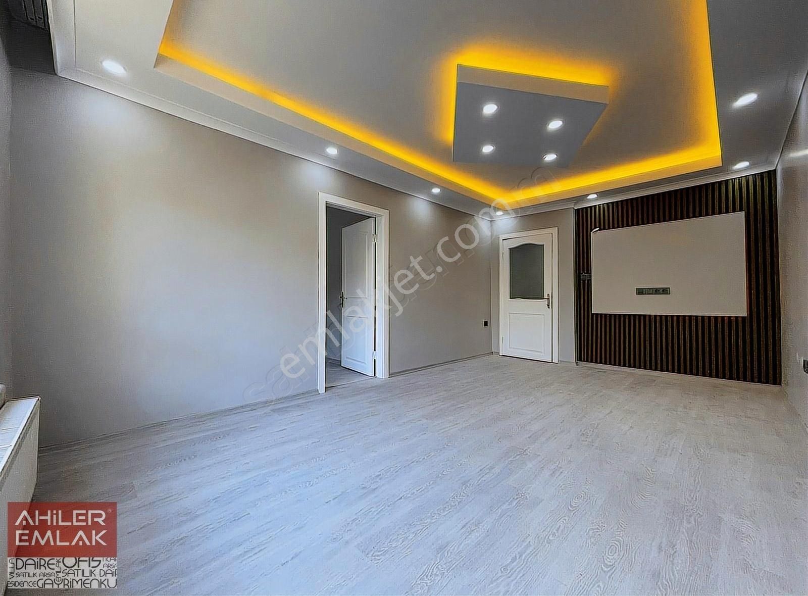 Keçiören Ayvalı Satılık Daire Ahiler'den Güney Cephe 3 Oda 1 Salon Kilerli Full Yapılı Daire