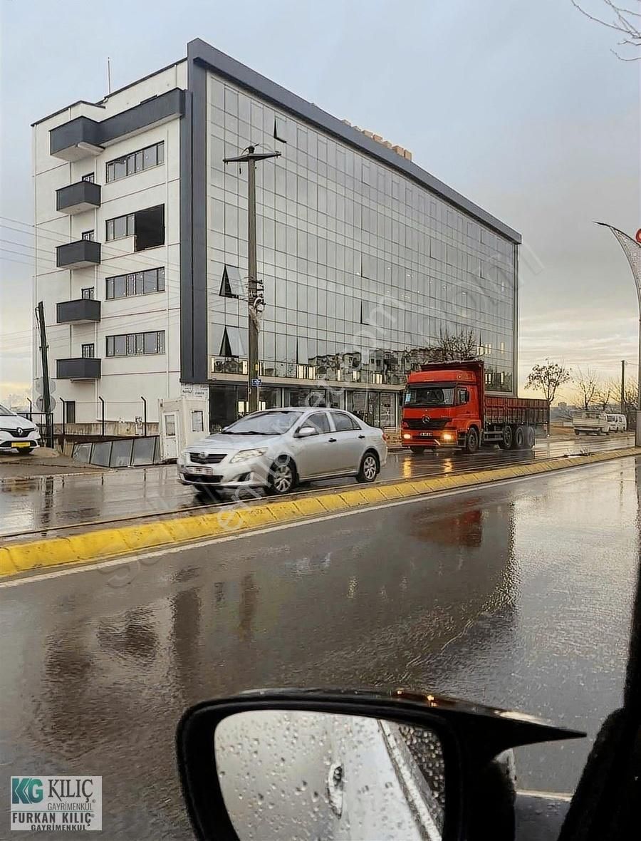 Gebze Beylikbağı Satılık Müstakil Ev Kılıç Gayrimenkul'den Süper Lokasyon Bina