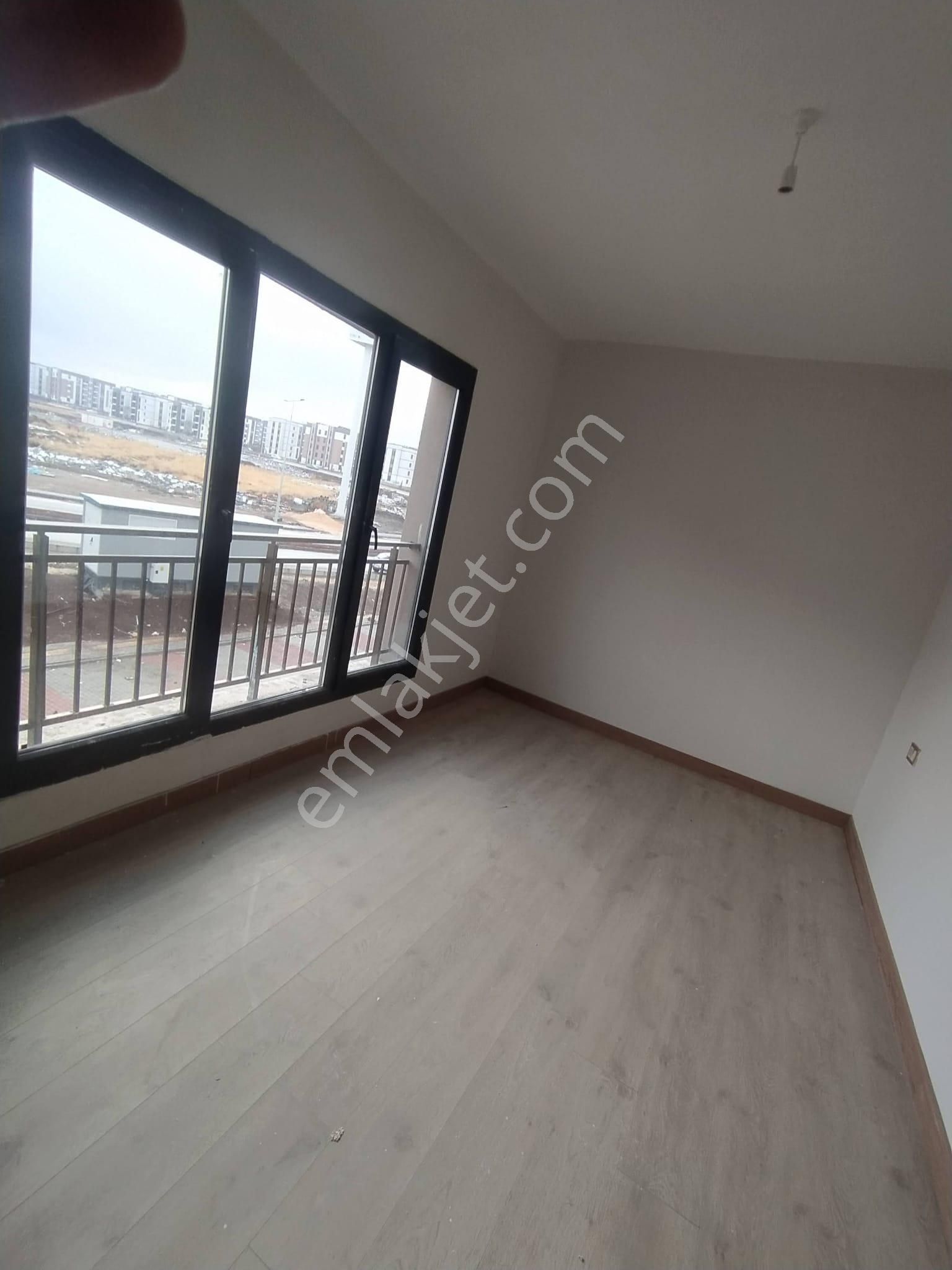 Bağlar Oğlaklı Kiralık Daire Oğlaklı Tokide 3+1 Kiralık Sıfır Daire