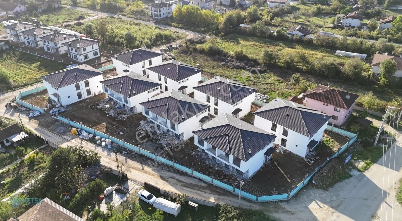 Düzce Merkez Yahyalar Satılık Villa Metsa'dan Yahyalar Mahallesi'nde Satılık 180 M2 İkiz Villalar