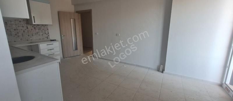 Menemen İstiklal Kiralık Daire Kent Vadi Konakları Sitesinde Kiralık 3+1