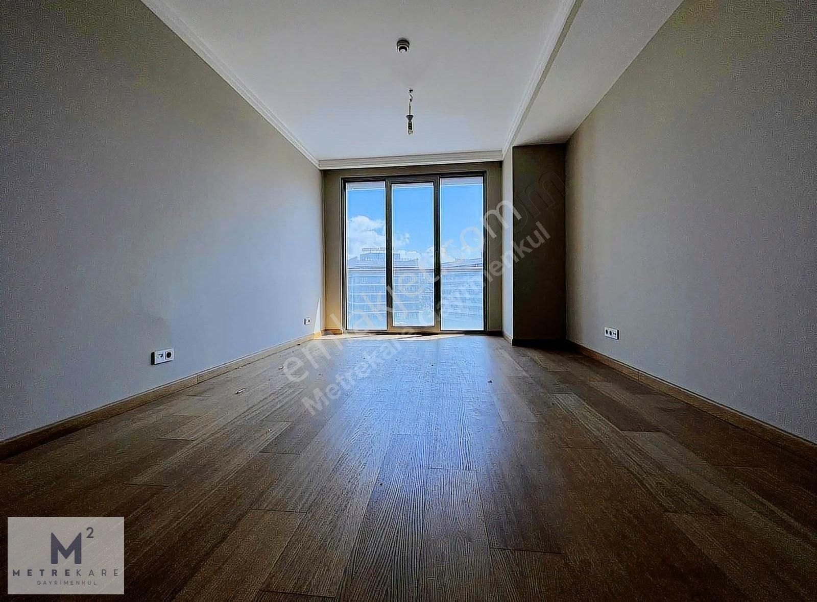 Sarıyer Ayazağa Kiralık Daire Vadistanbul Teras 1+1 Boş Kiralık B Tipi Ön Cephe/köşe/vadi