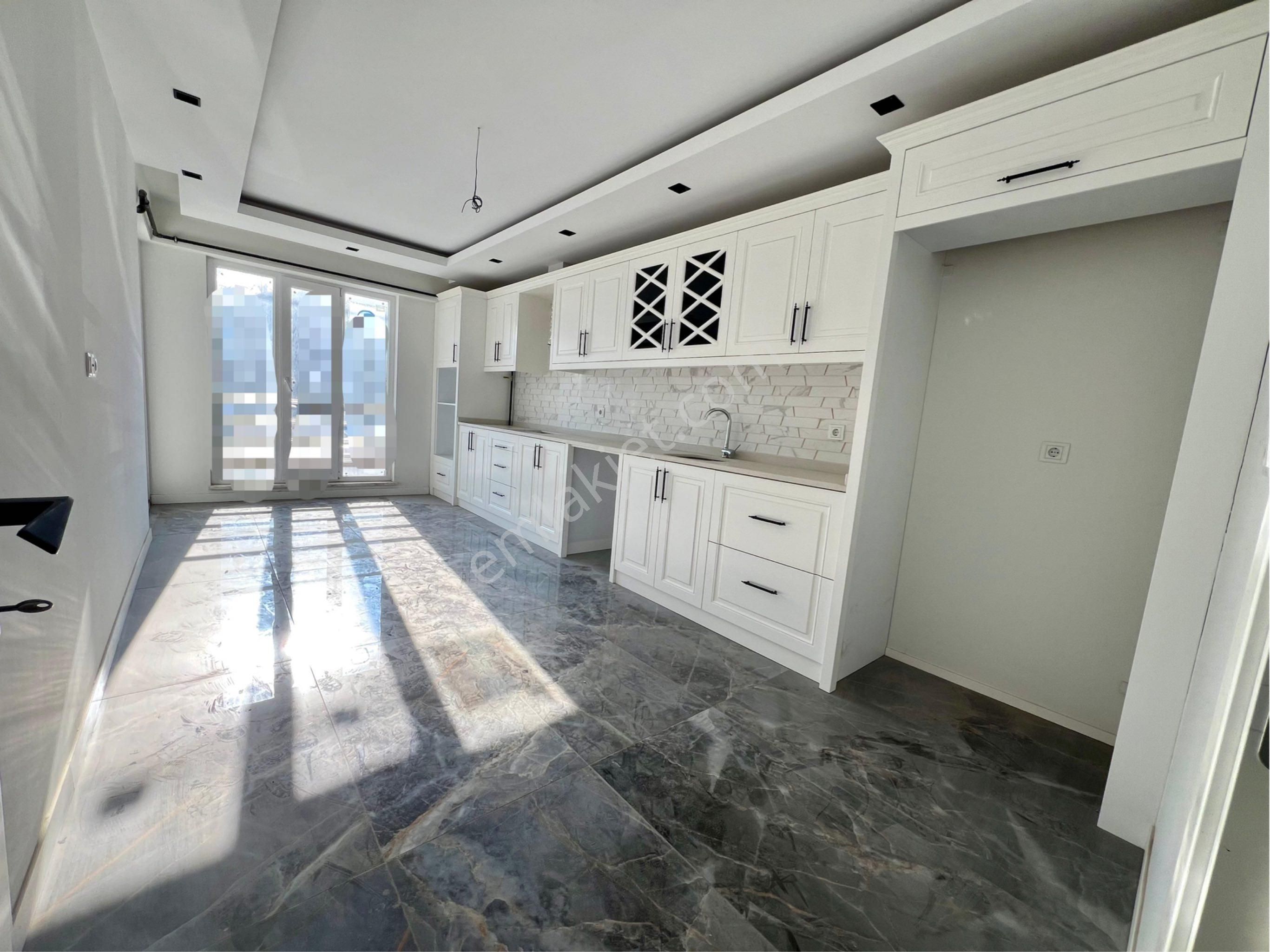 Şemiklerde 160m2 3+1 Sıfır Satılık Daire