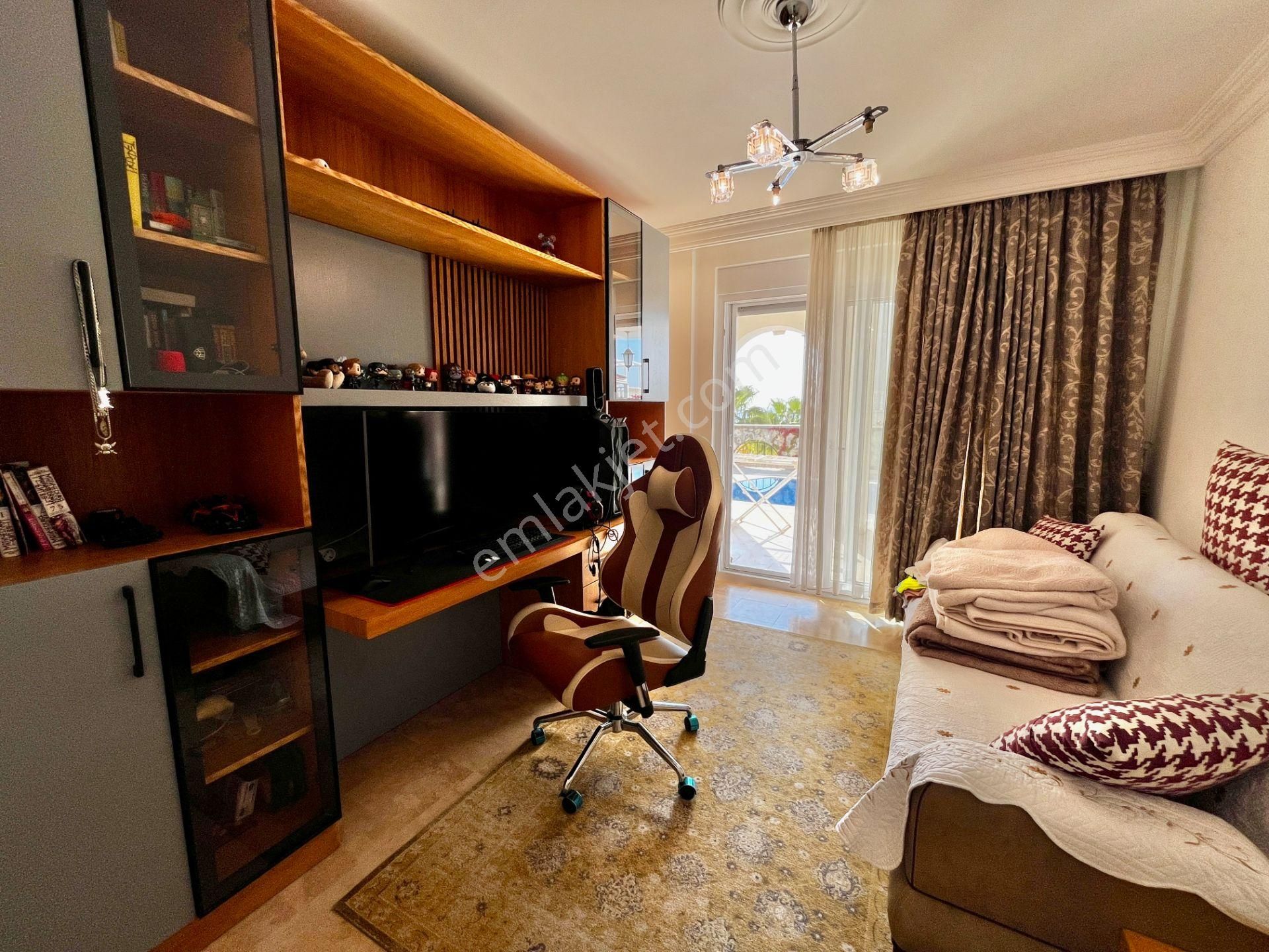 Alanya Uygun Oasis Club'ta Müstakil 4+1 Satılık Villa - Görsel 16