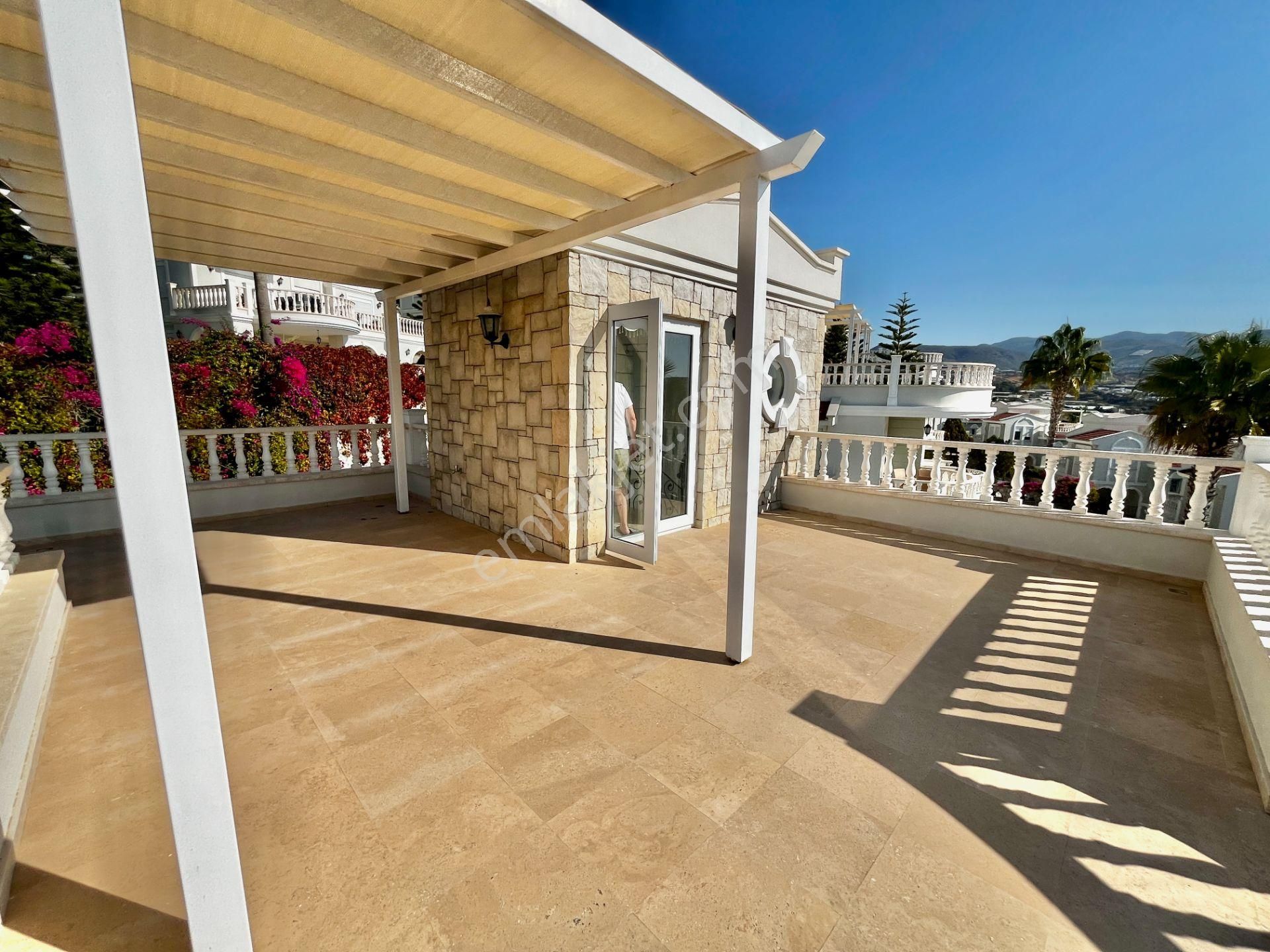Alanya Uygun Oasis Club'ta Müstakil 4+1 Satılık Villa - Görsel 13