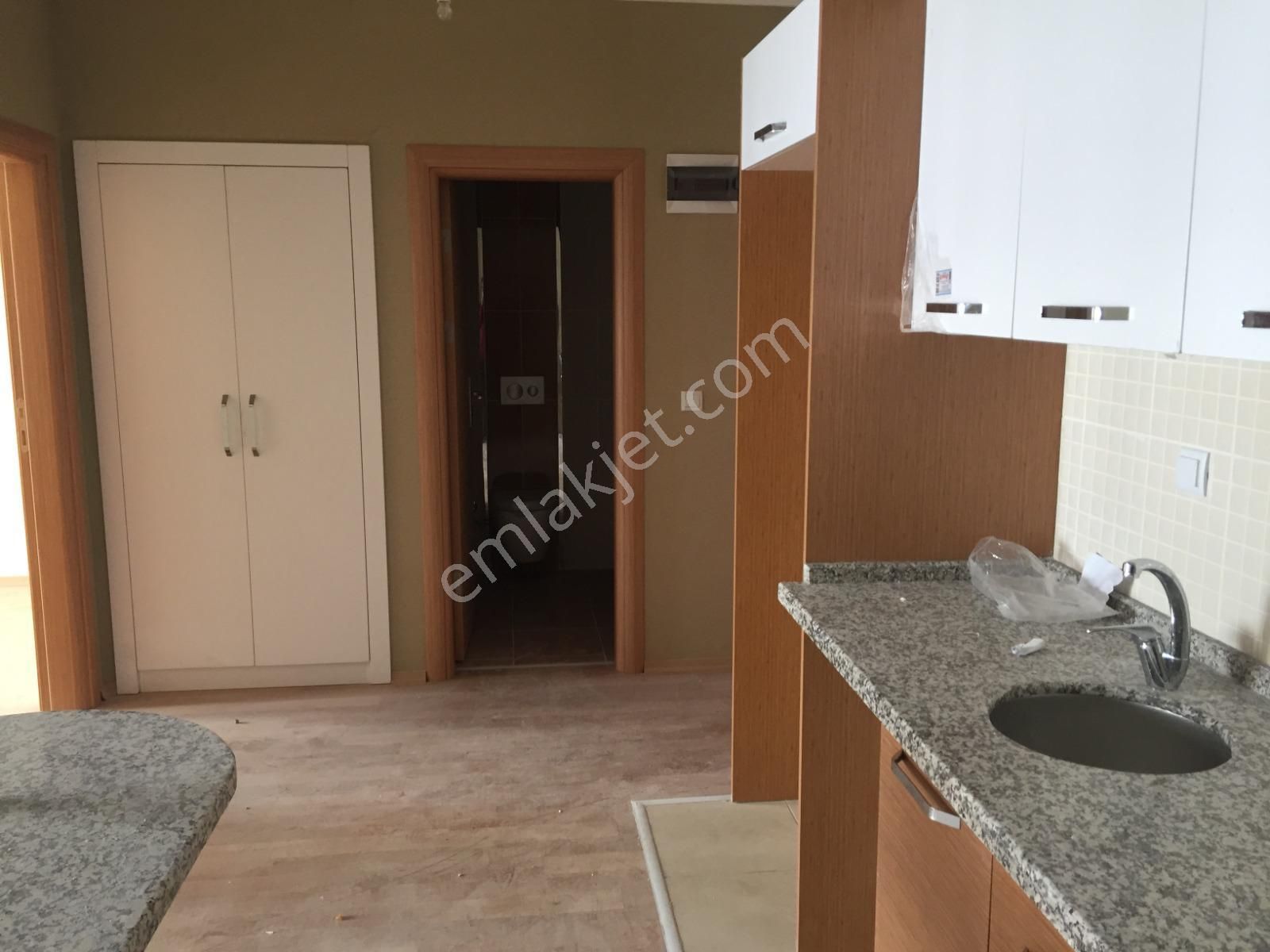 Selçuklu Kosova Satılık Daire Melih Koç Gayrimenkulden Residence Hill'de Acil Satılık Daire