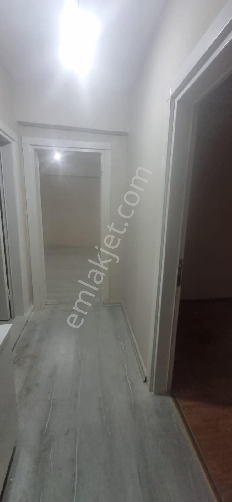 Edremit Altınkum Kiralık Daire Kiralık 1+1 Daire Egeyıldız Gayrimenkul' Den Doalgazlı Yüksek Giriş