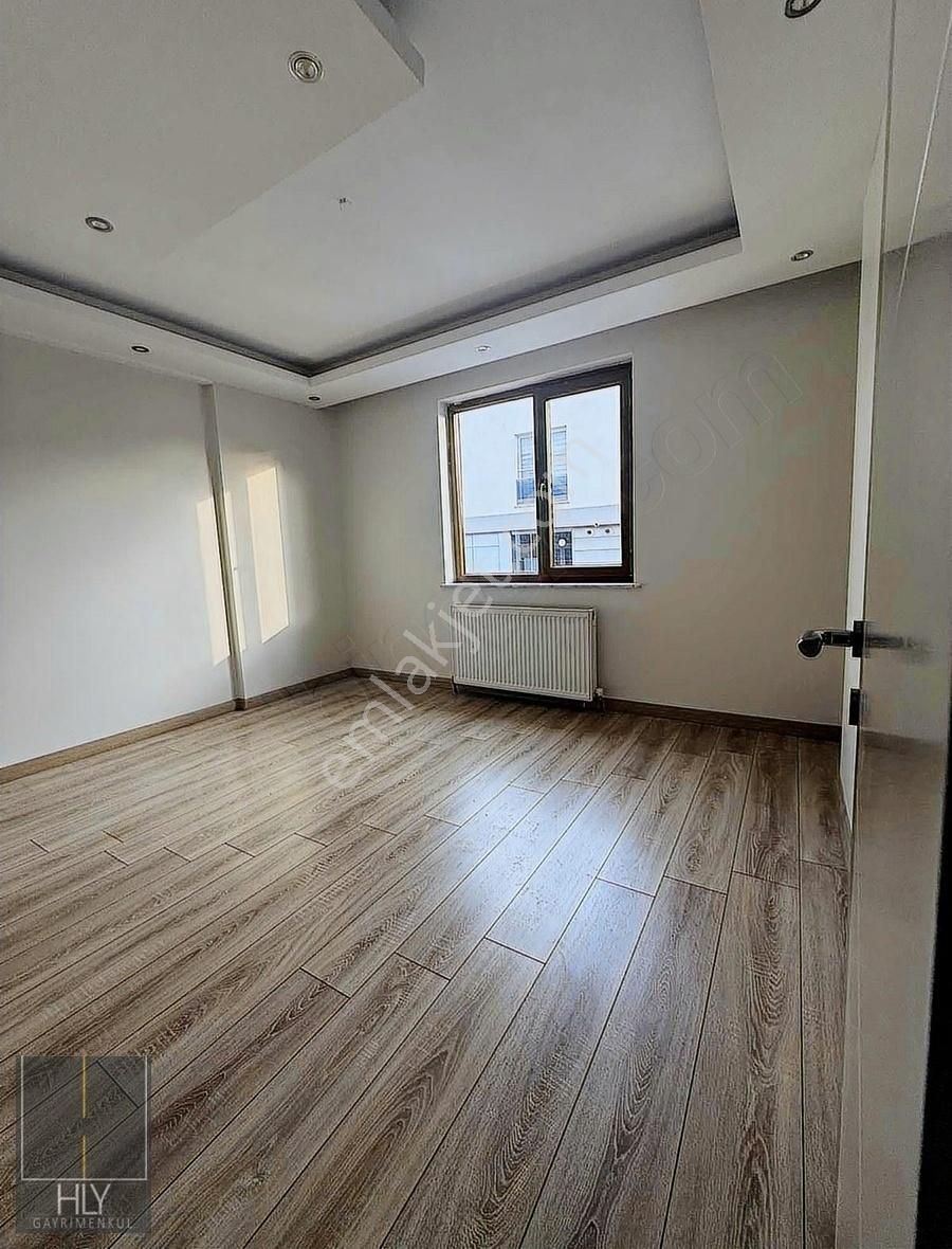 Altıeylül Bahçelievler Kiralık Daire Hly Gayrimenkul'den Bahçelievler Mah.de 85 M2 2+1 Kiralık Daire