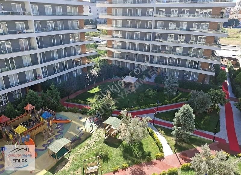 Çorlu Esentepe Satılık Daire Nova City'de 4+1 Arakat Bahçe Manzaralı Satılık Daire