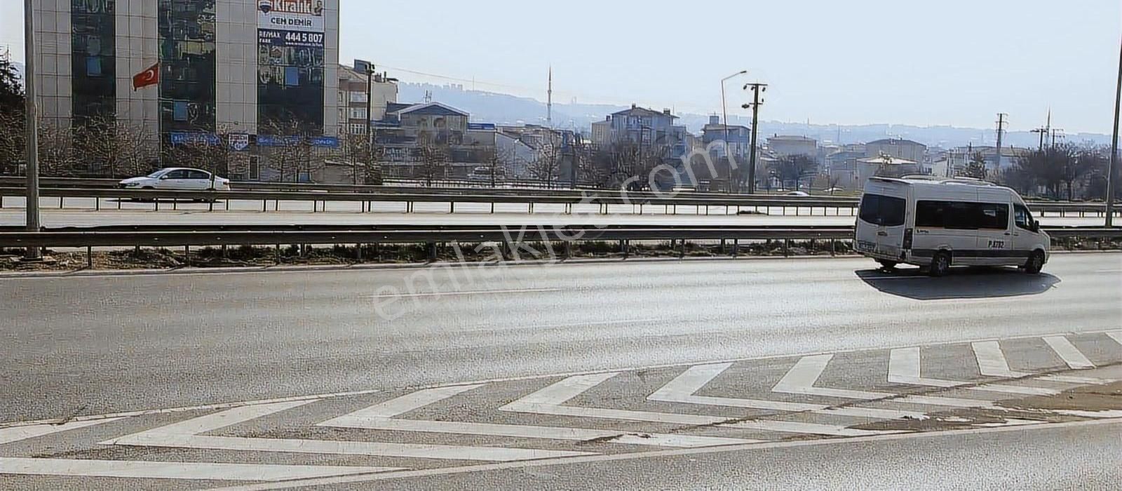 Gebze Osman Yılmaz Satılık Ticari İmarlı Gebze E5 Yanı Kupon Arsa