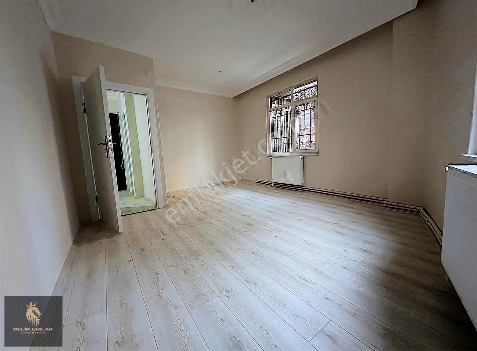 Ümraniye Atatürk Kiralık Daire Çavuşbaşı Cd.ne 100metre Mesafede Kiralık 3+1 Daire