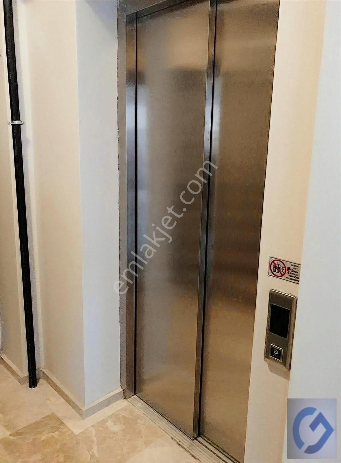 Güvenci'den Zübeyde Hanım Mah.de 2+1,88 M²,ters Dubleks,satılık - Görsel 13