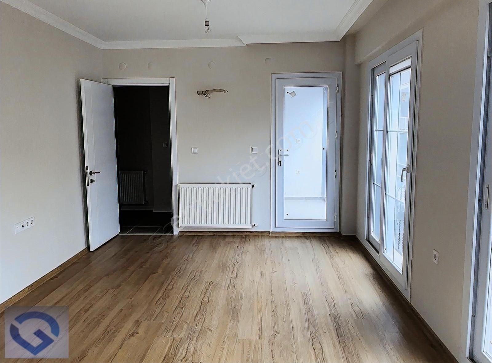 Güvenci'den Zübeyde Hanım Mah.de 2+1,88 M²,ters Dubleks,satılık - Görsel 2