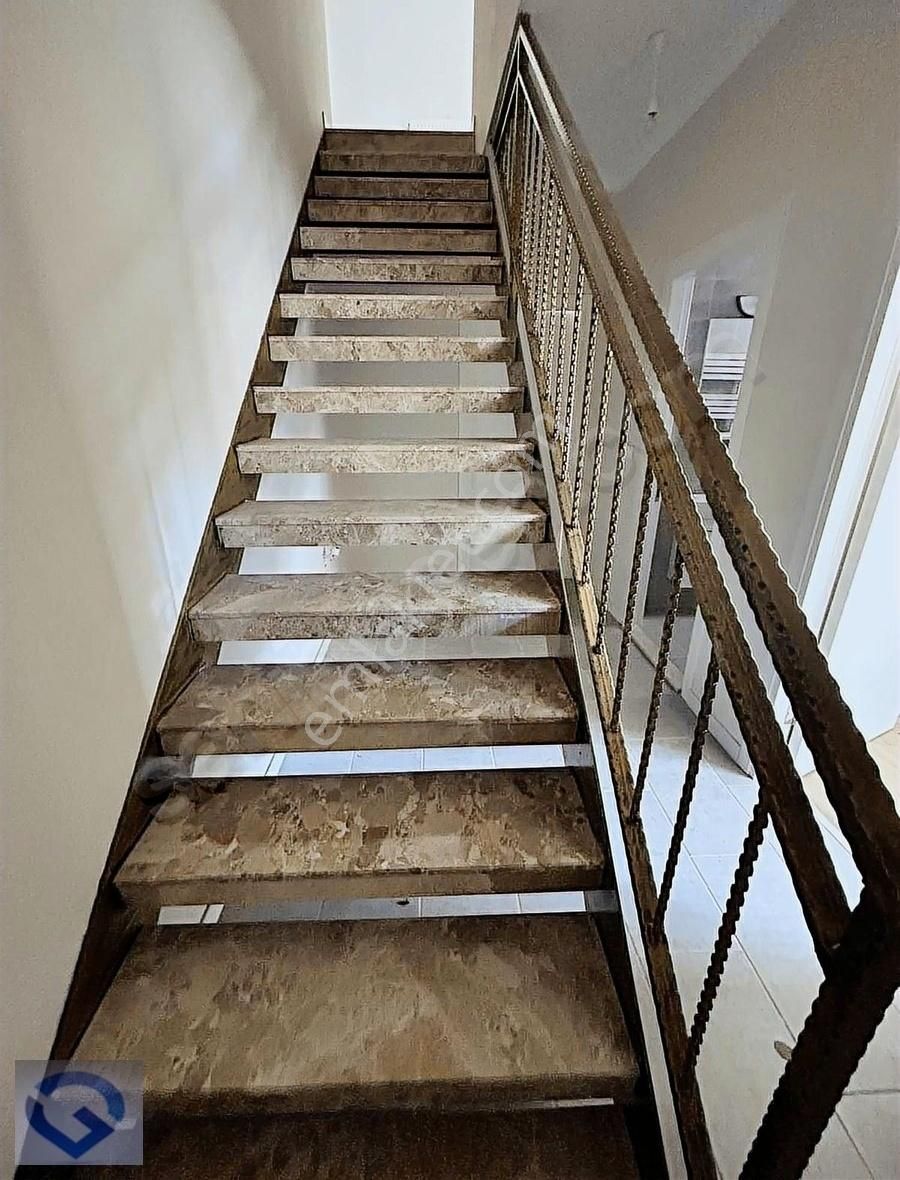 Güvenci'den Zübeyde Hanım Mah.de 2+1,88 M²,ters Dubleks,satılık - Görsel 6