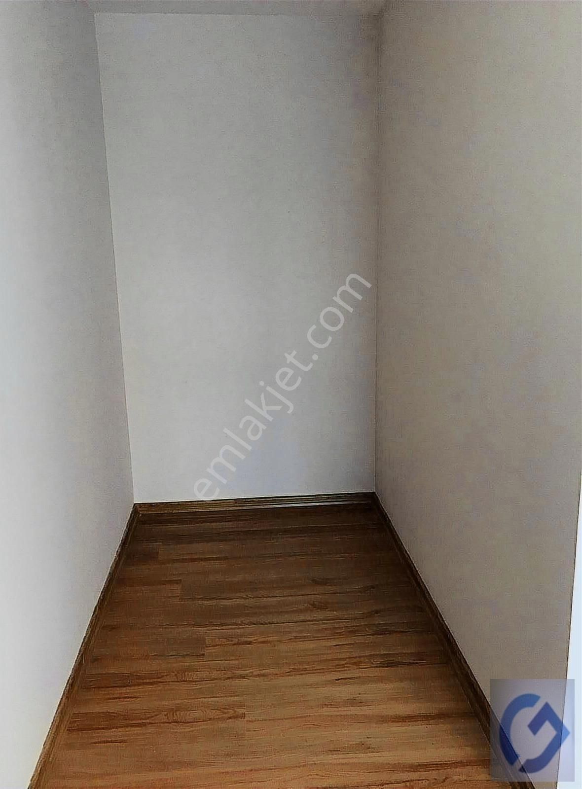 Güvenci'den Zübeyde Hanım Mah.de 2+1,88 M²,ters Dubleks,satılık - Görsel 12
